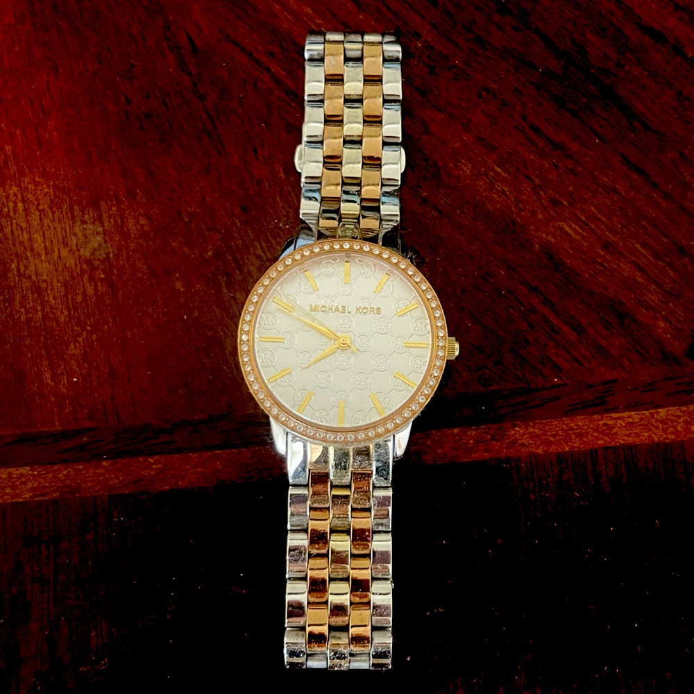 Michael Kors Watch Rose gold MOP stainless